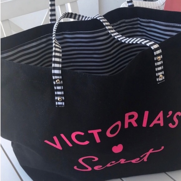 Victoria’s Secret Beach Tote - Picture 3 of 14